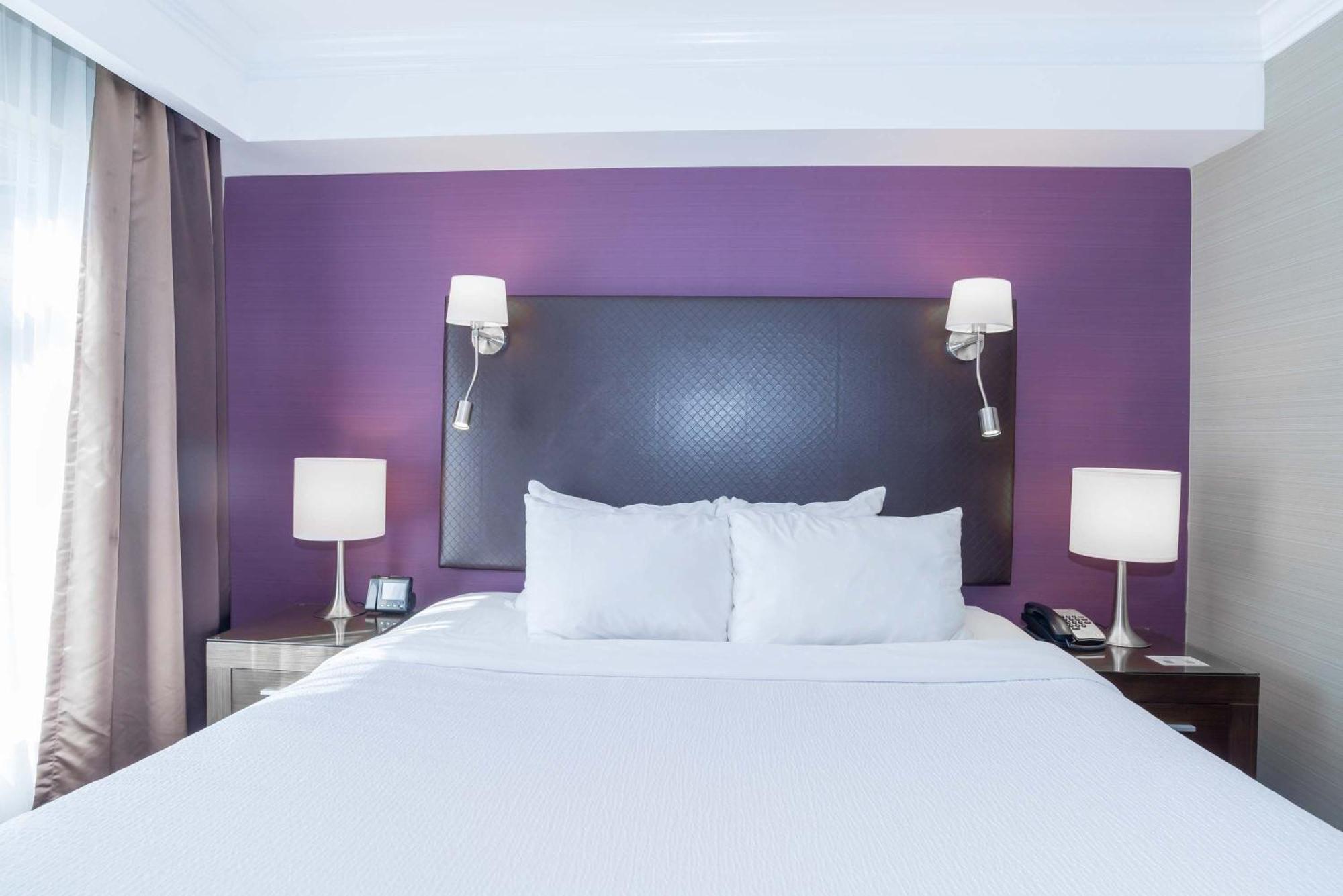 Sandman Signature Kamloops Hotel Exterior foto